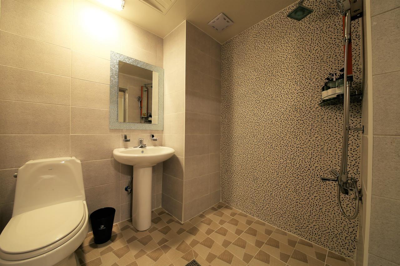 The 7 Hotel بوهانغ المظهر الخارجي الصورة